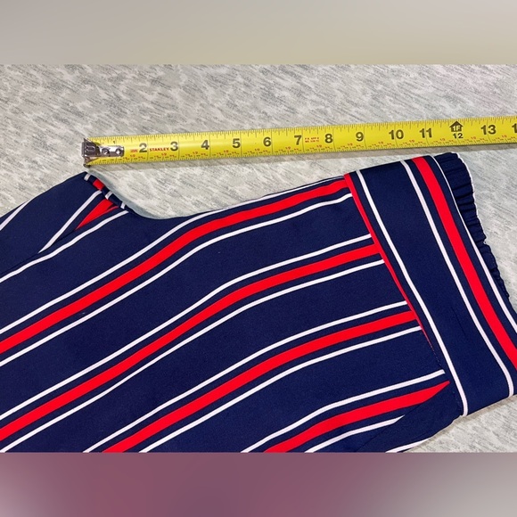 CYNTHIA ROWLEY Navy and red striped‎ wide leg crop pant size 6. - Picture 11 of 13